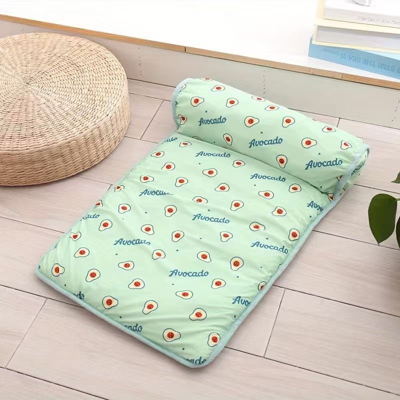 Pet Cooling Mat - Ice Silk Breathable Pad for Dogs & Cats