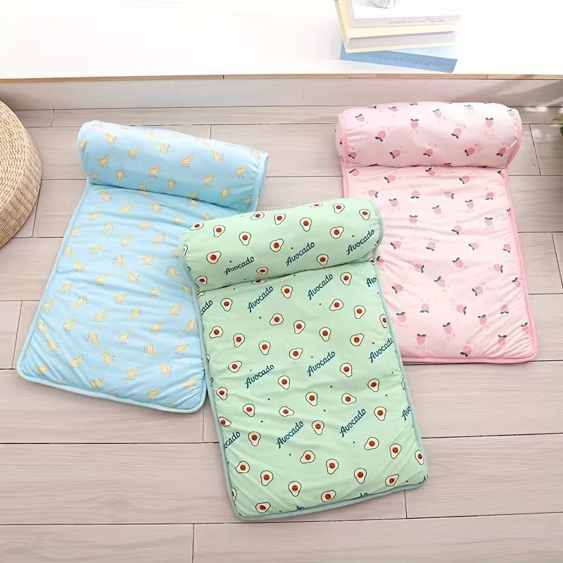 Pet Cooling Mat - Ice Silk Breathable Pad for Dogs & Cats